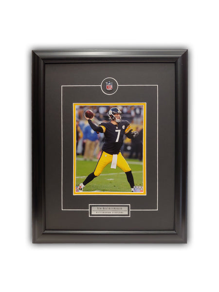 Ben Roethlisberger Pittsburgh Steelers Framed 19' x 23' Licensed Photo