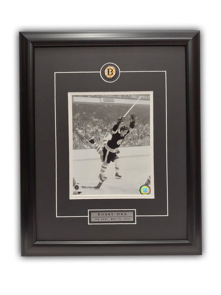 Bobby Orr "THE GOAL" 19' x 23' - Framed Print